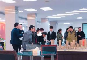 新春伊始人氣滿滿，達(dá)昌府臨展中心持續(xù)升溫
