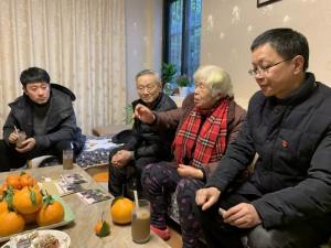 殷殷關(guān)切，聲聲暖心！公司領(lǐng)導(dǎo)走訪慰問離休干部和勞模